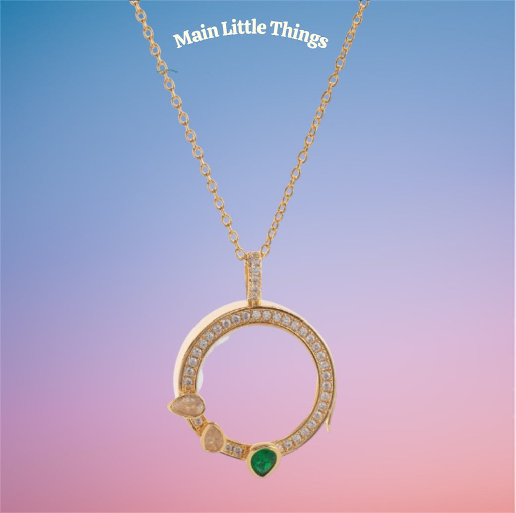 Lockable Glass Charm Pendant Locket necklaces, bracelets and rings